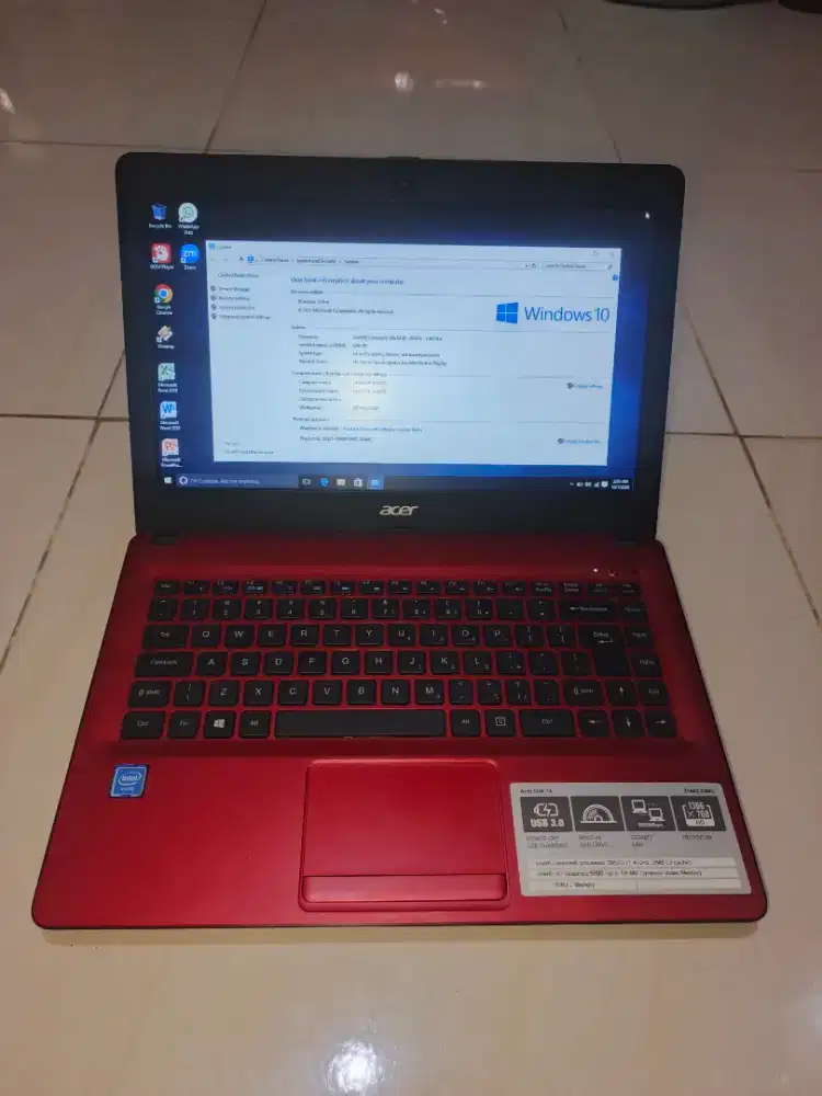 Laptop Acer Ram 8gb ssd 120gb siap pake mulus no minus (bs nego)