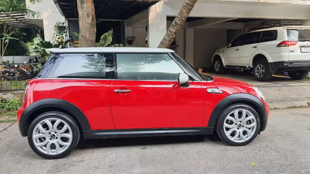 Dijual Mini Cooper S Turbo 1.6 AT 2010 R56 - Langka Istimewa, Pemakai