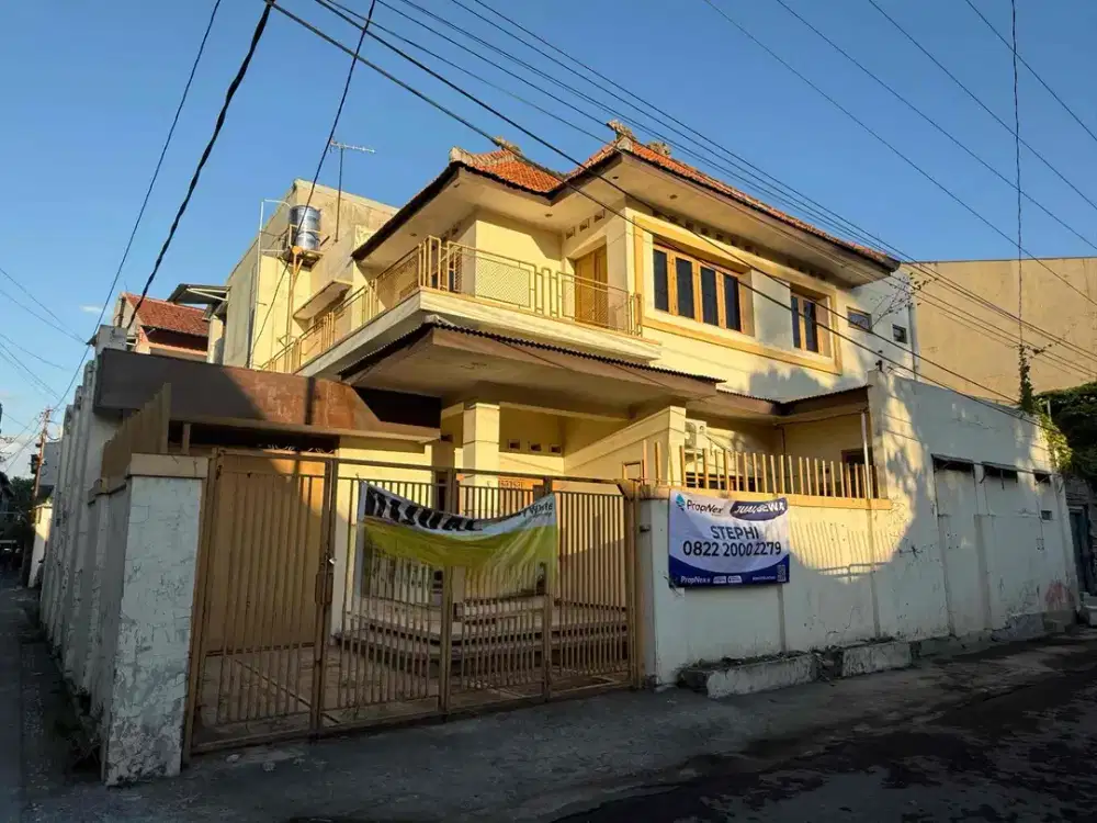 Dijual Rumah Tingkat Lokasi Strategis Tengah Kota di Singosaren Kemlayan dekat Slamet Riyadi Gatot Subroto Kota Solo
