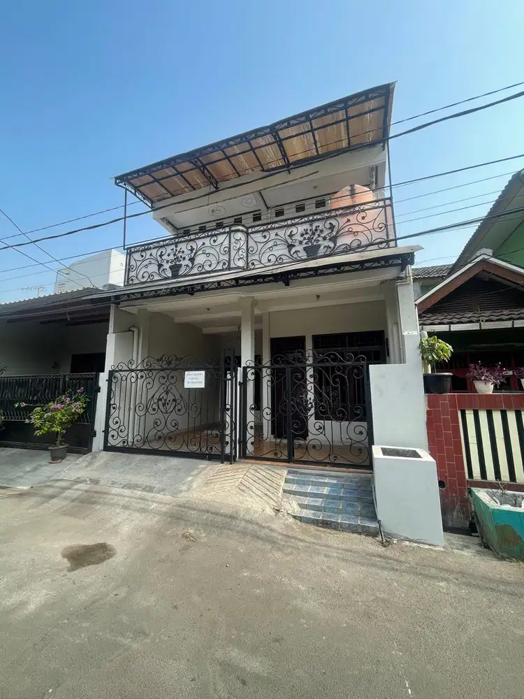 Disewakan rumah 2 lantai 3 kamar Kota Bekasi Medan Satria Pejuang Jaya