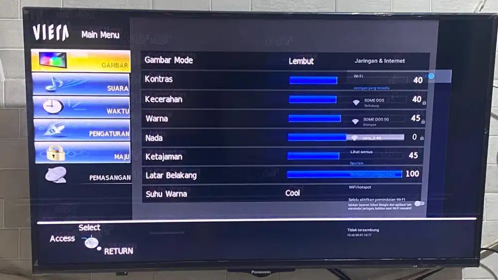 WTS TV LED PANASONIC BONUS STB & BRACKET