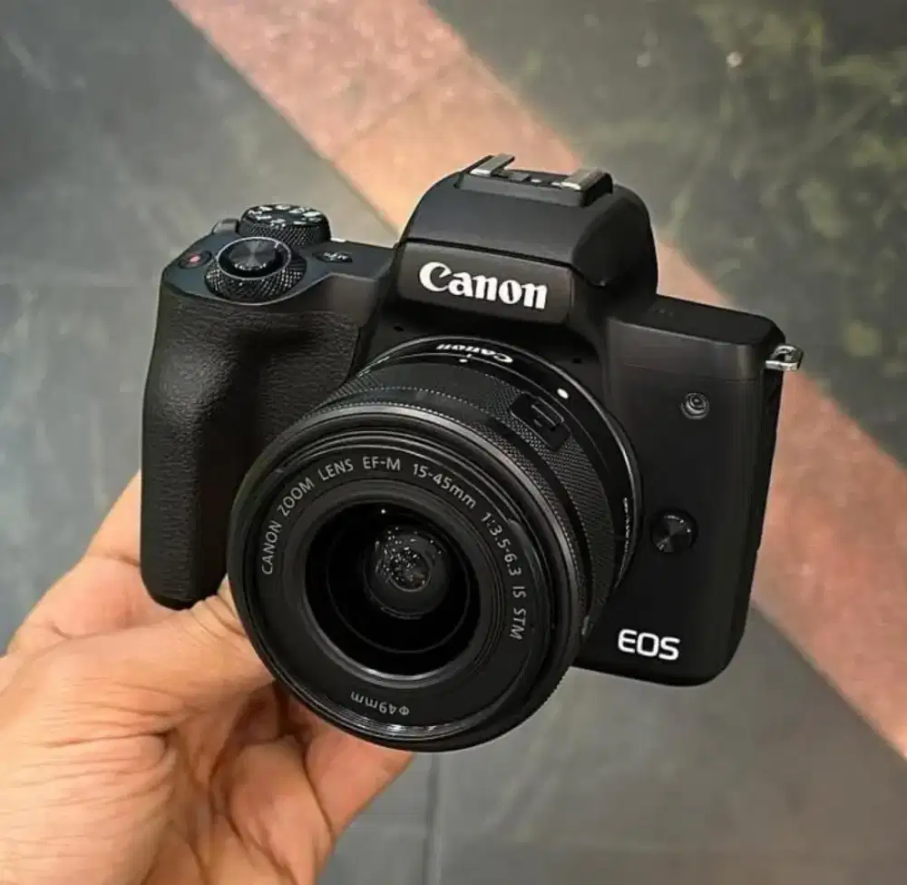CANON m10 m100 m200 m3 m5 m6 m50 dicari untuk dibeli