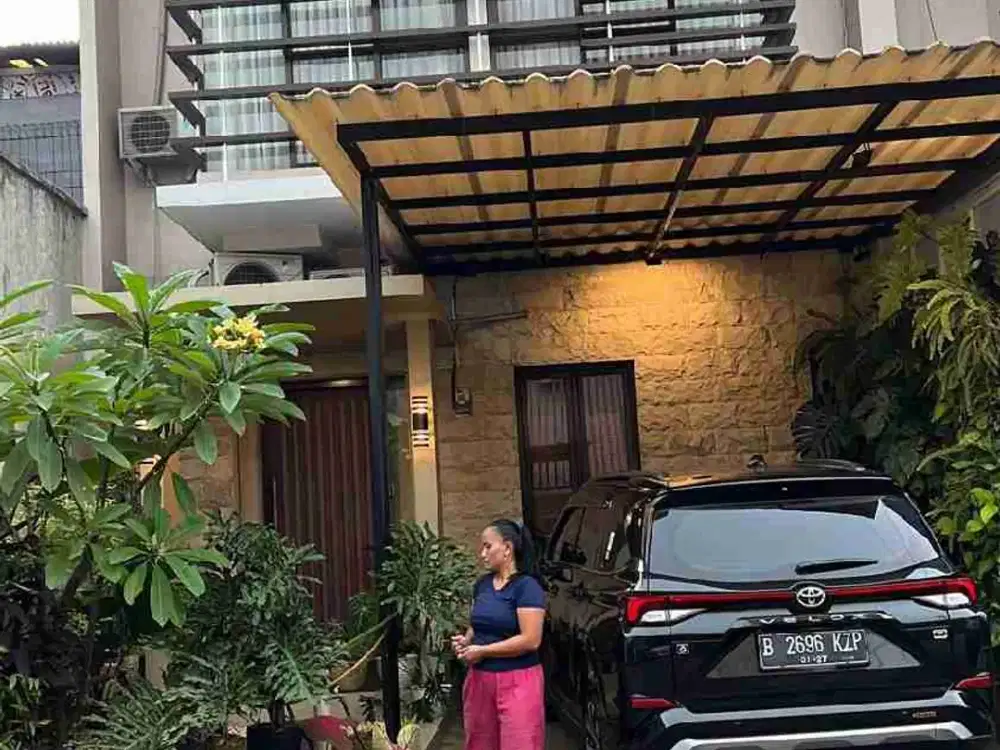 Disewakan Rumah Cantik Dalam Cluster Full Furnished di Dekat Galaxi