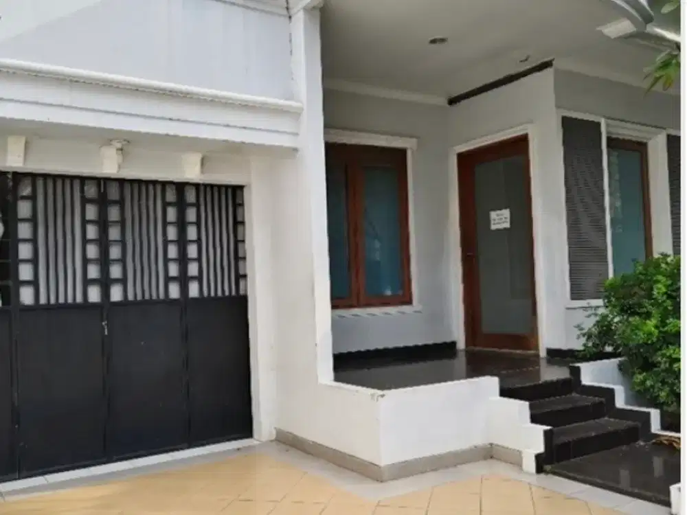 Rumah kelapa nias rapi bersih hadap utara siap huni dekat mal kelapa gading