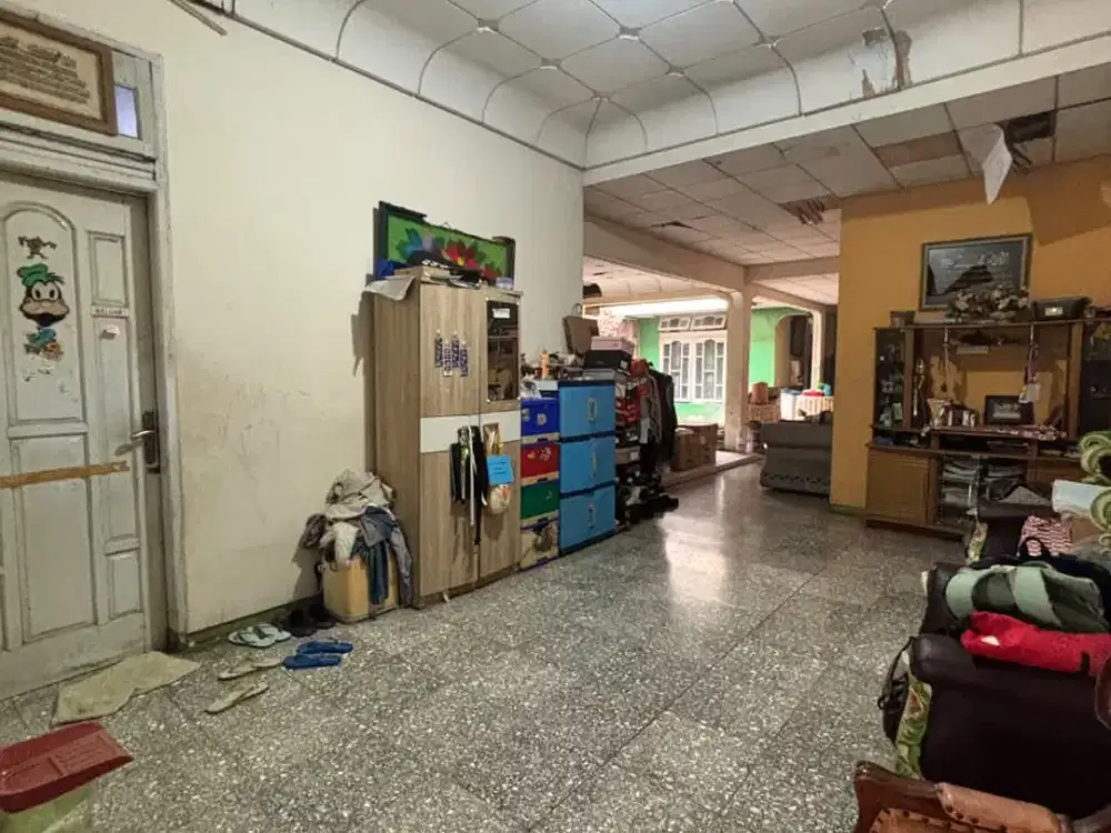FOR SALE JUAL CEPAT Rumah Tua Hitung Tanah di Pasar Lama kota Tangerang
