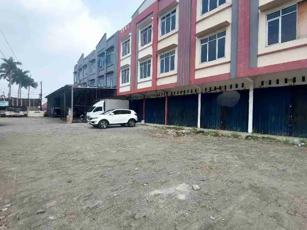 Disewakan Ruko 3 lantai Bekasi