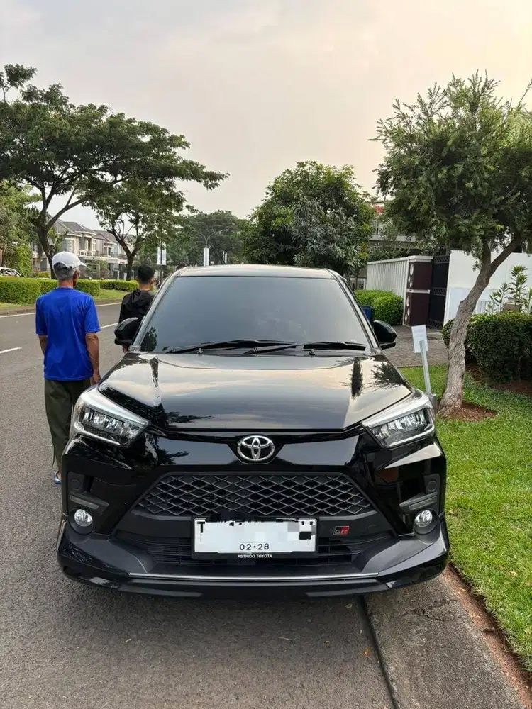 Dijual Toyota Raize GR Sport 1.0 Turbo A/T 2023, non-TSS, hitam single