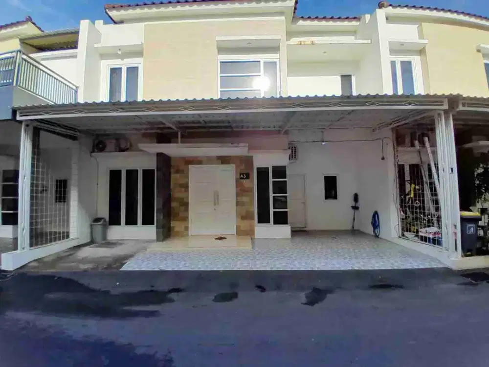 DIJUAL RUMAH MINIMALIS MODERN 2 LANTAI DALAM CLUSTER DI JATIBENING BARU, PONDOK GEDE, BEKASI