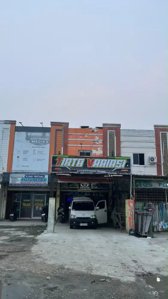 Dijual Ruko lokasi strategis 3 tingkat