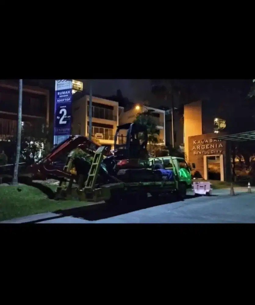 Pc6ton becko breaker Excavator pc60 vibro dozer wales crane dumptruck