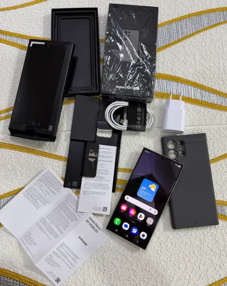 Samsung Galaxy S24 Ultra 12/512GB 5G Snapdragon 8 Gen 3 Fullset Mulus
