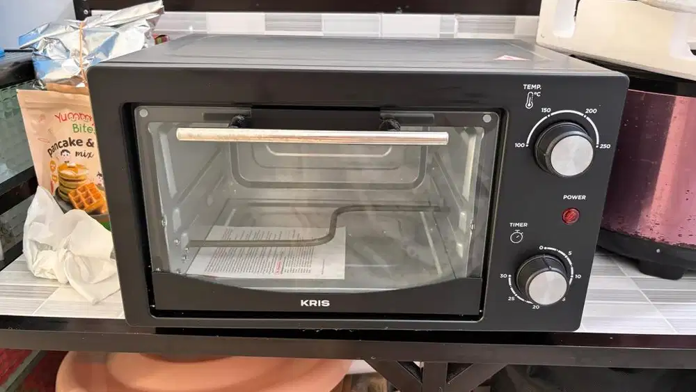 di jual oven KRIS 500k, no minus yaa msh baru blm pernah dipakai