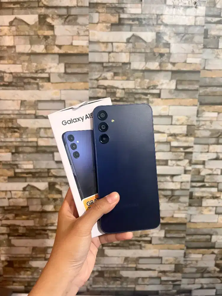 Jual saja Samsung A15 5g 8/256 gb
