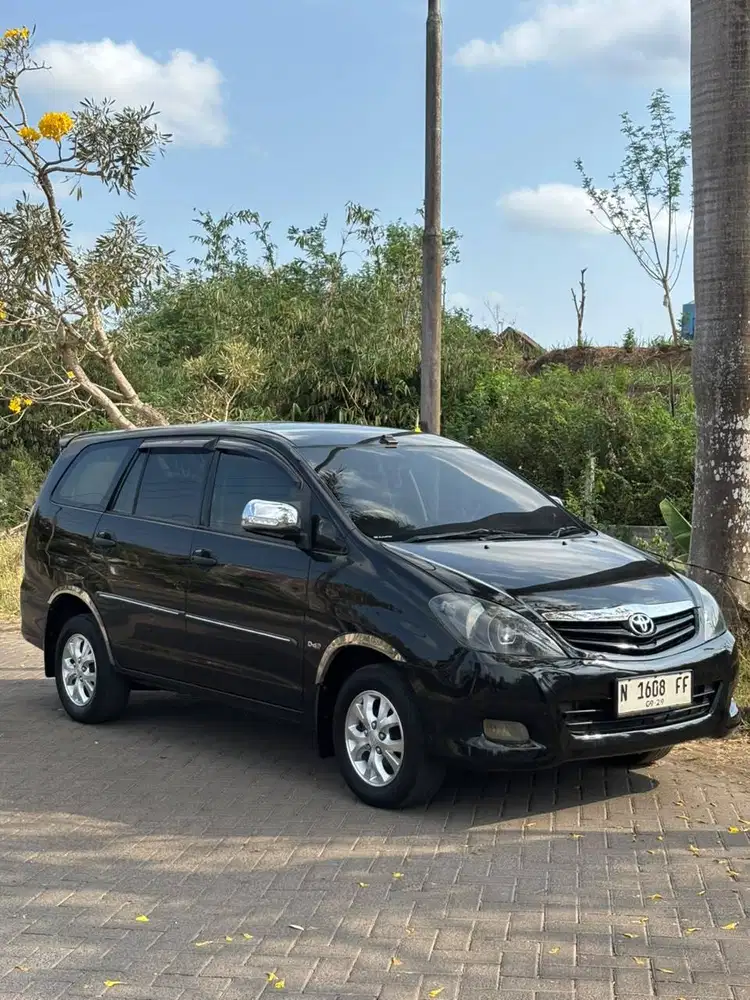 TOYOTA INNOVA 2009 2.5 G DIESEL MANUAL