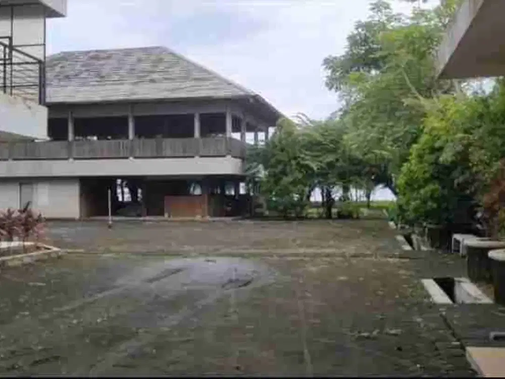 DIJUAL GUESTHOUSE JEPARA. LUAS TANAHNYA, MASIH BISA DIKEMBANGKAN JADI HOTEL DI JEPARA BINTANG 3, 4 ATAU BINTANG 5
