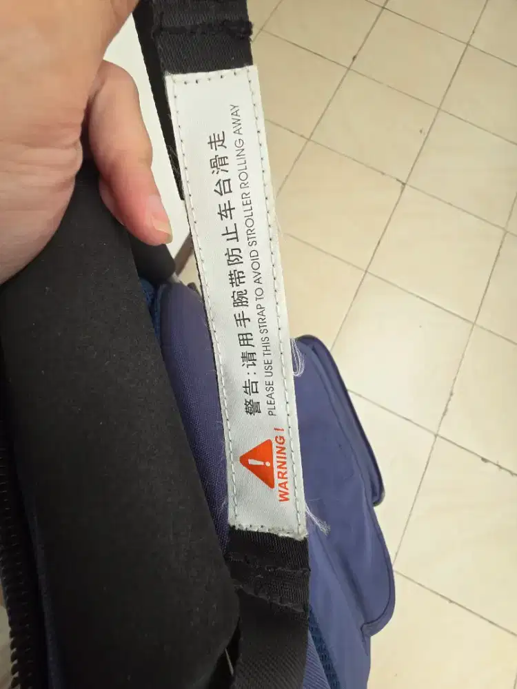 Di jual stroller bekas untuk anabull. Tanpa perantara
