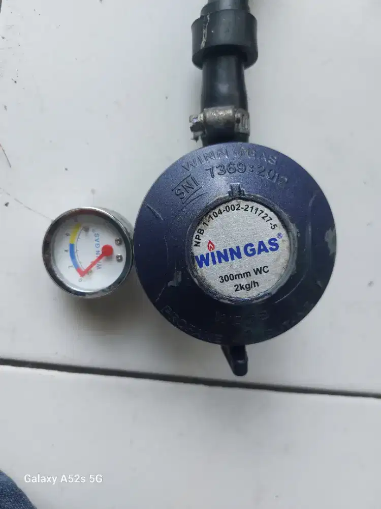 Kompor gas 2 tungku rinai RI522S