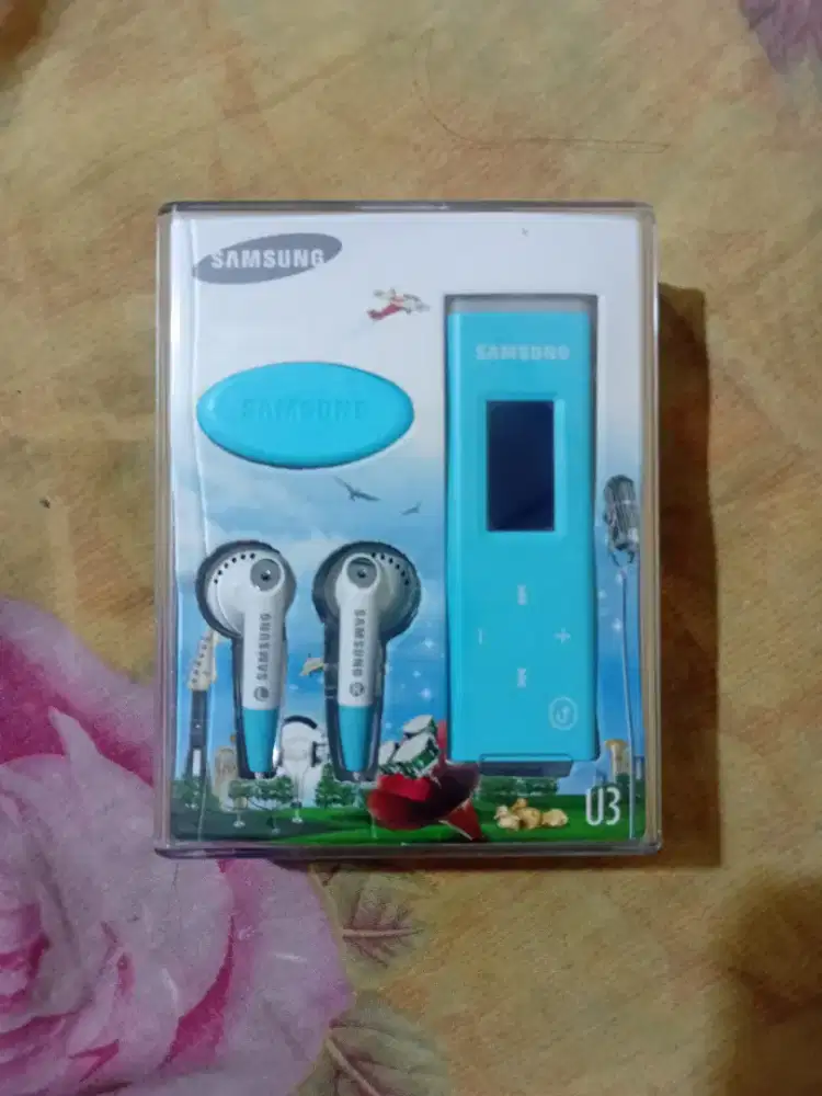 Mp3 Antik Samsung YP-U3ZLD Fullset Original