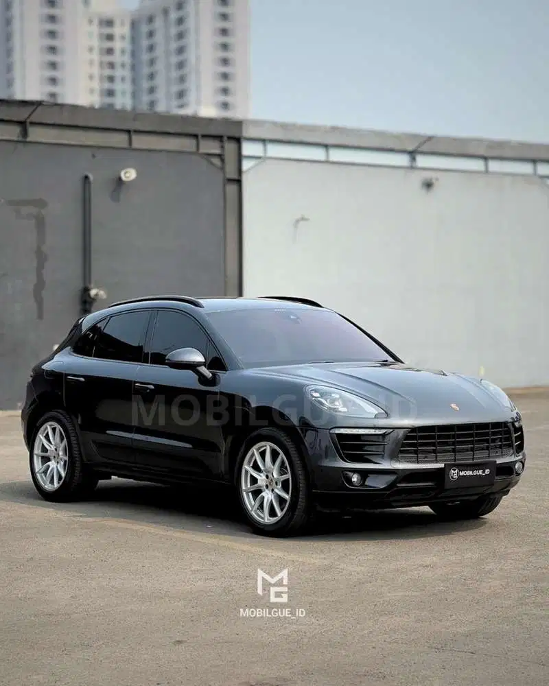 ANTIK!!! Porsche Macan 2018 Bensin