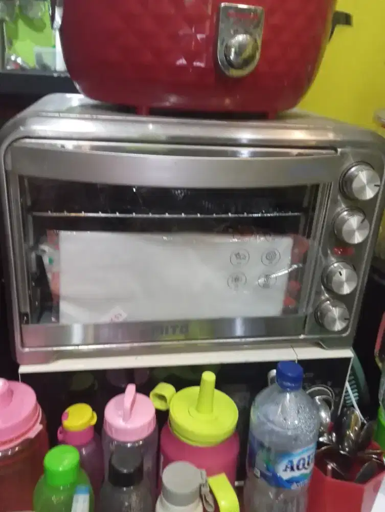 Oven listrik kondisi 99 persen