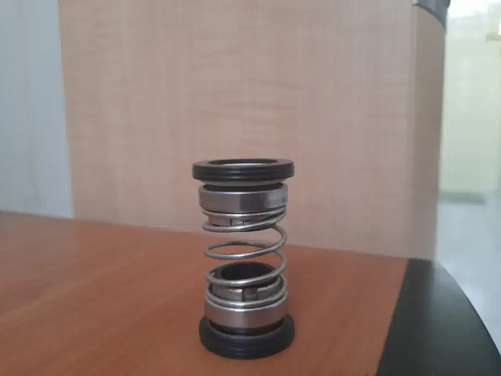 Mech seal EA 560D
