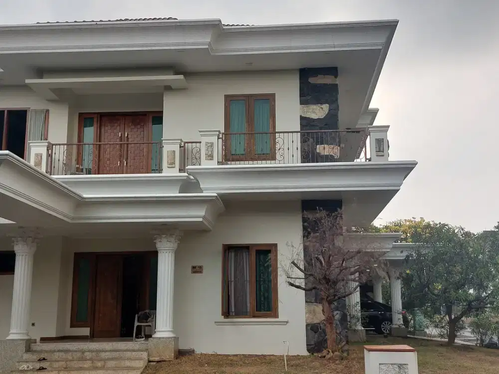 Rumah hoek bangun sendiri di  dalam Cluster  Kota Wisata, Cibubur