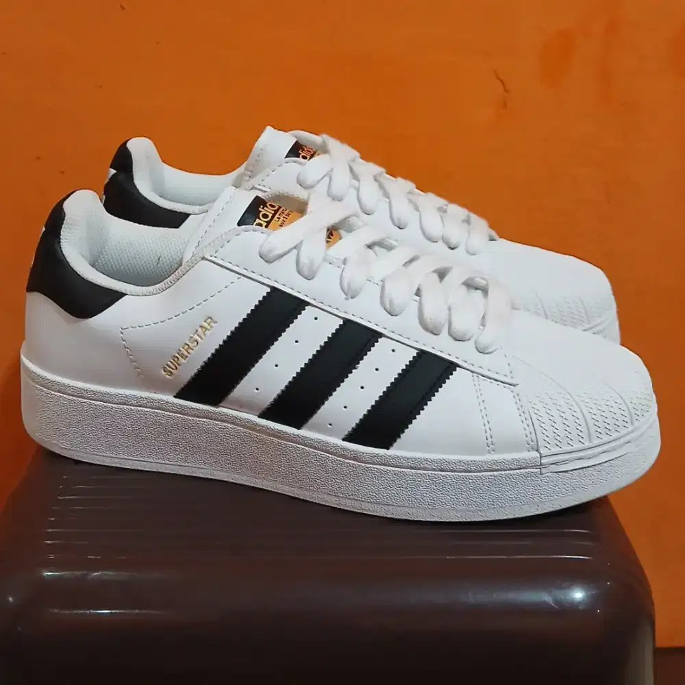 Adidas superstar XLG IF9995 (US10/CM28) BARU