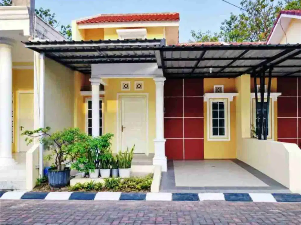 Rumah Cantik Siap Huni di Perum Cluster dekat Kampus UNS dan ISI