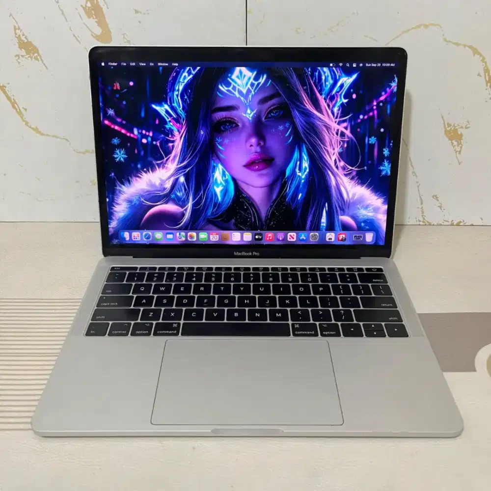 Forsale, Macbook Pro 13-inch 2016.