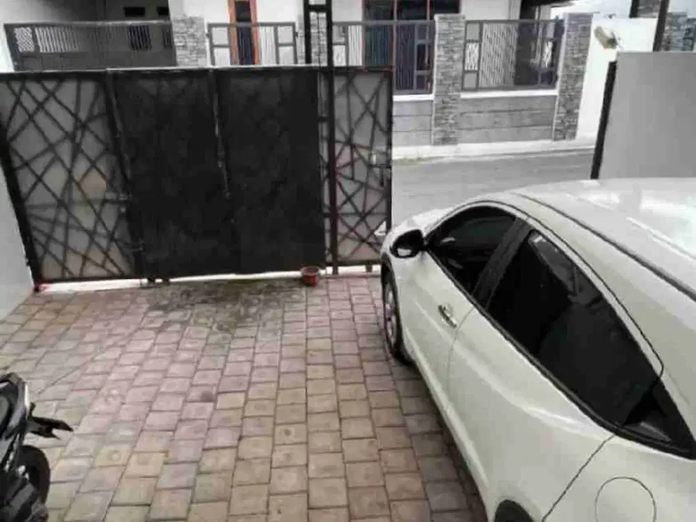 Dijual Rumah Minimalis Modern 2 Lantai di Cisaranten Endah Arcamanik Bandung