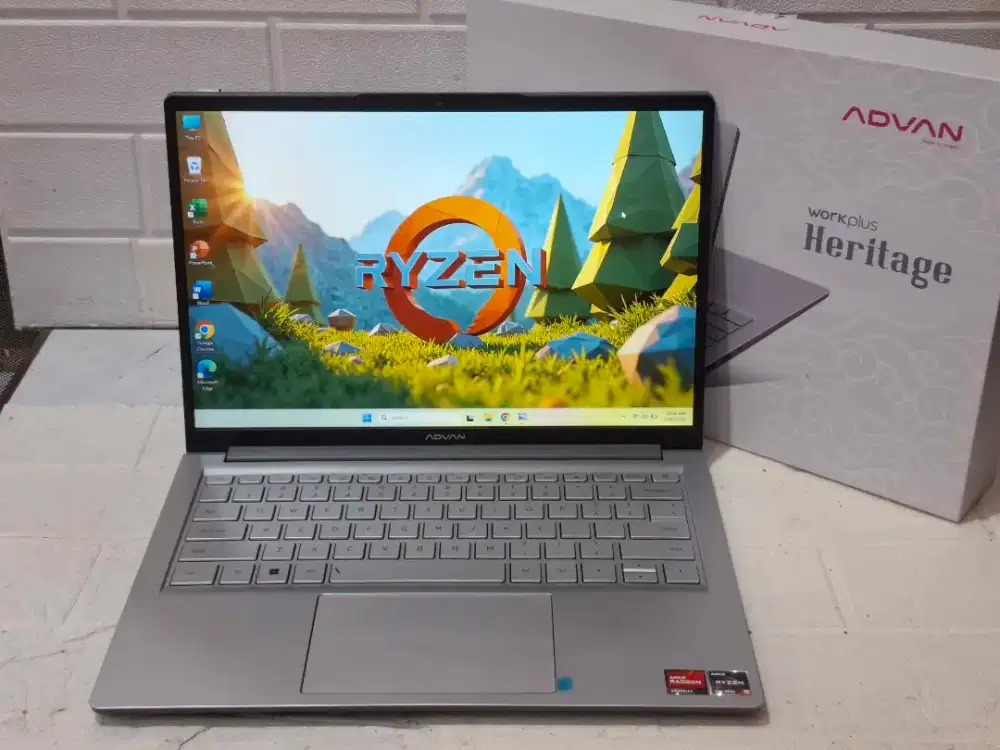 ADVAN Heritage prosesor AMD Ryzen 5 7534HS RAM 8GB SSD 512GB Like New