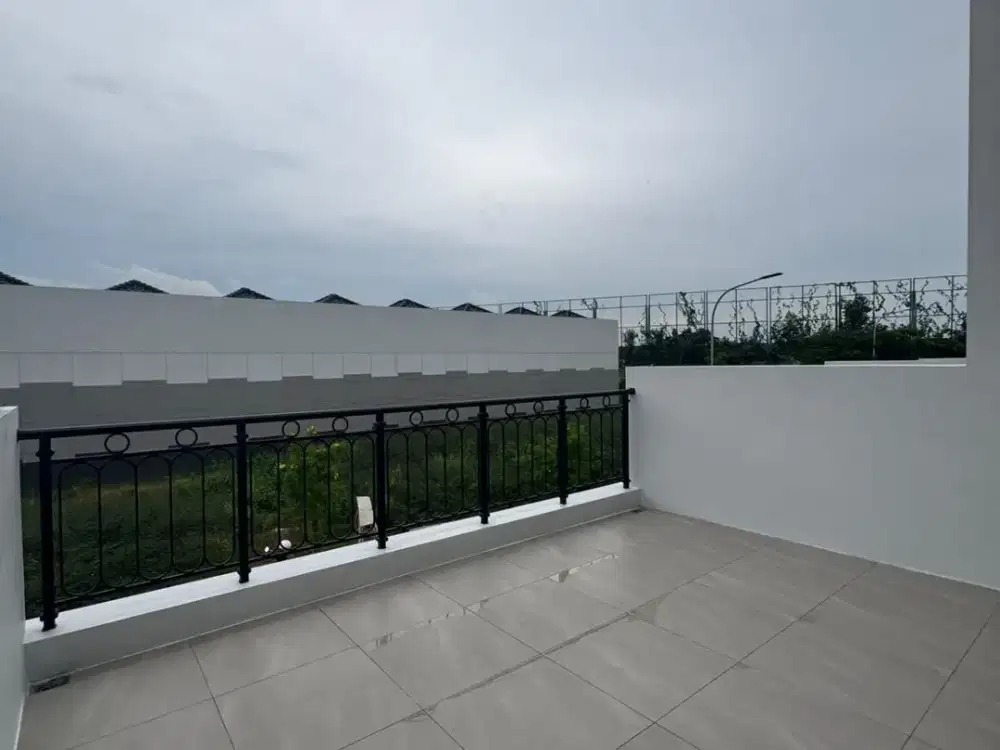 Dijual / Disewakan Rumah 4.5X10 di Cluster Bukit Nirmala Pik 2 (Tersedia 2 Unit)