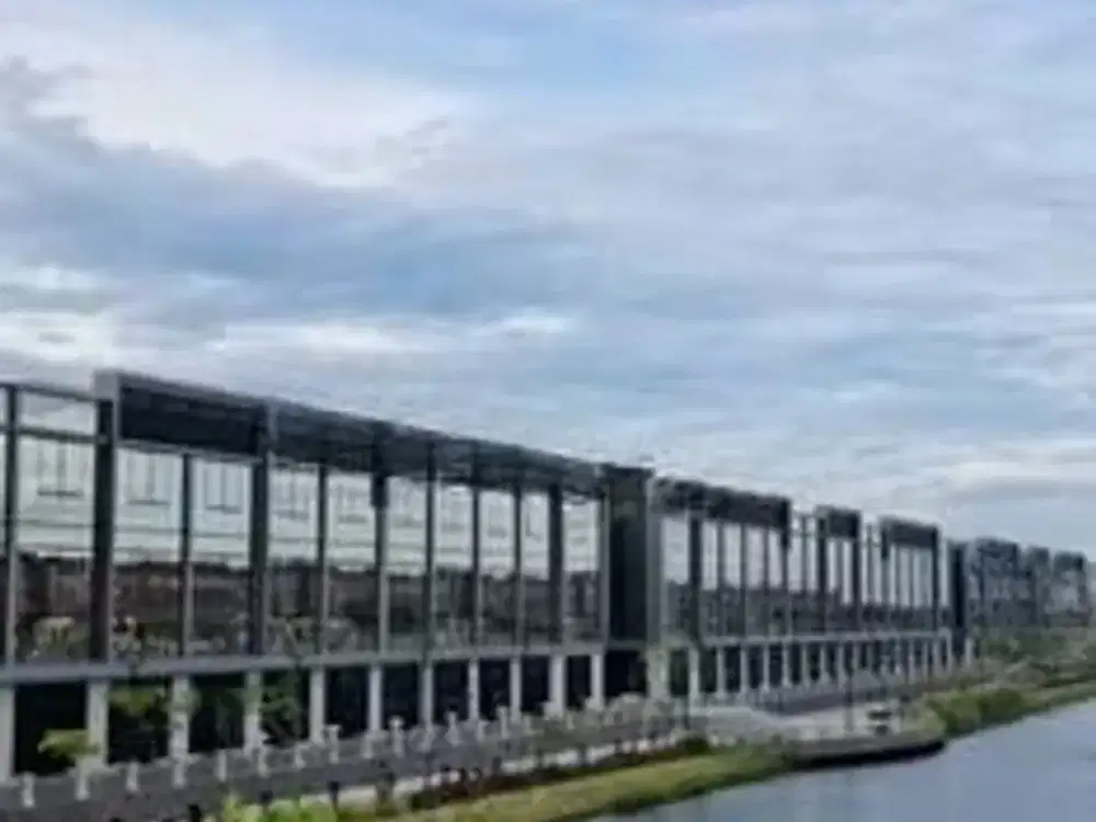 Ruko Osaka PIK2 Uk 4,5x15m Hadap Danau 2 Muka Termurah Bagus