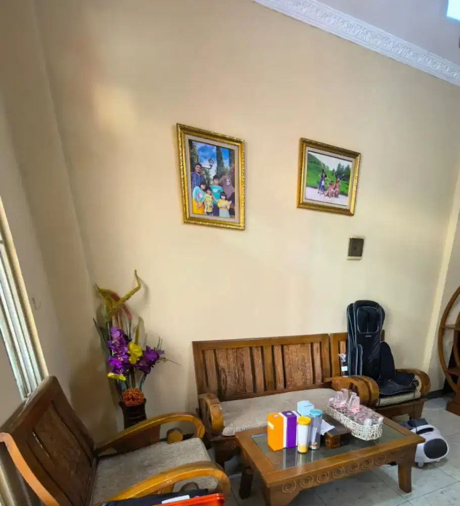 Kursi ruang tamu/ruang tv