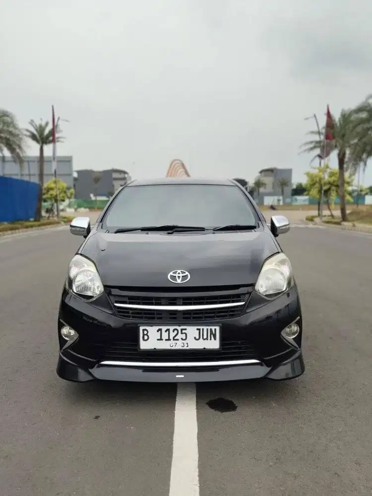 tdp 10 jt Toyota Agya TRD AT 2016 hitam