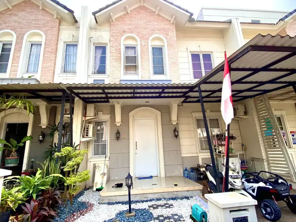 Rumah Hadap Selatan Semi Furnished - Azura Vanya Park BSD City