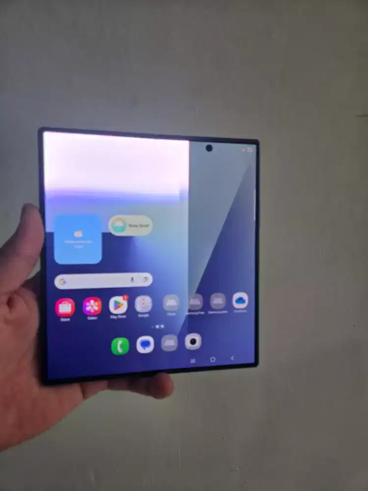 SAMSUNG GALAXY ZFOLD 7 12/512 GB GARANSI RESMI SEIN

MINUS LCD