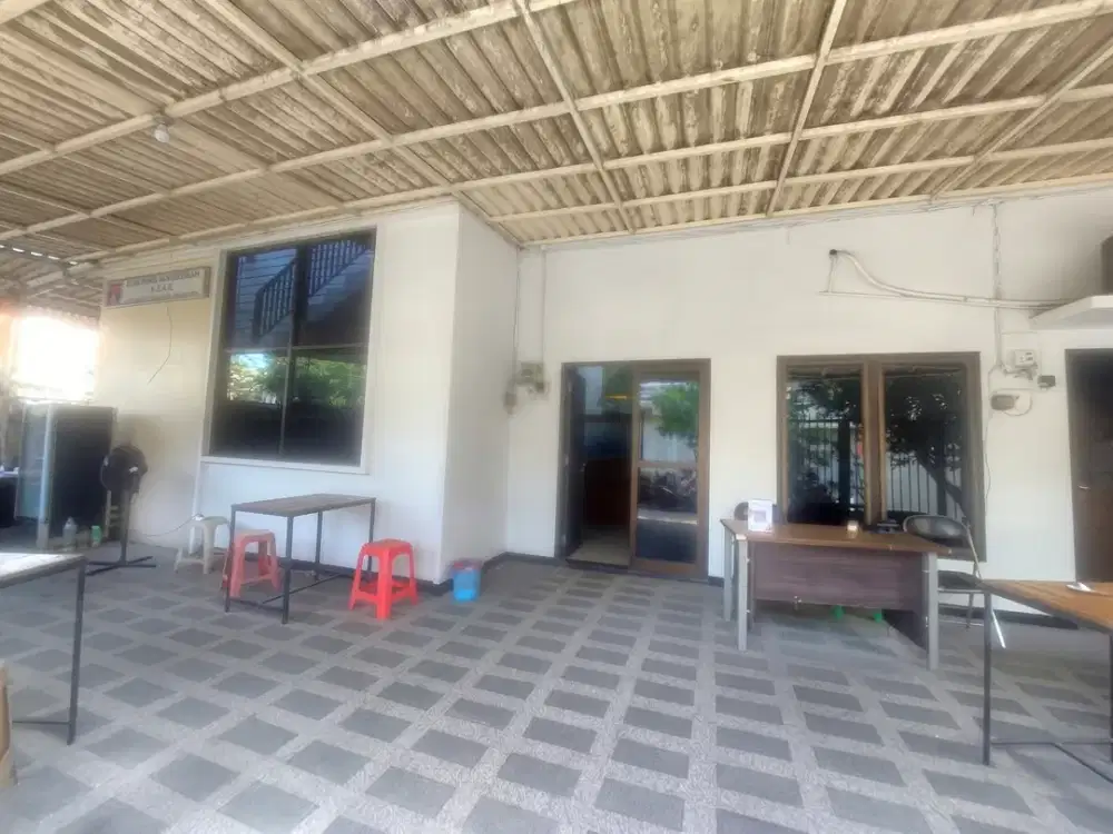 Jual Kantor 2 Lantai Strategis di Surabaya Perak Barat Dekat Pelabuhan