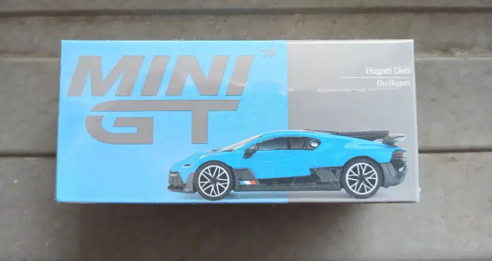 Mini GT Bugatti Divo