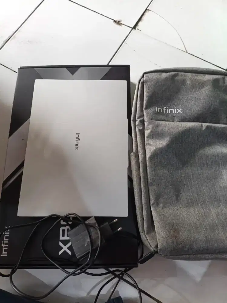 INFINIX XBOOK B14 – RYZEN 7 7735HS | RAM 16GB | SSD 512GB