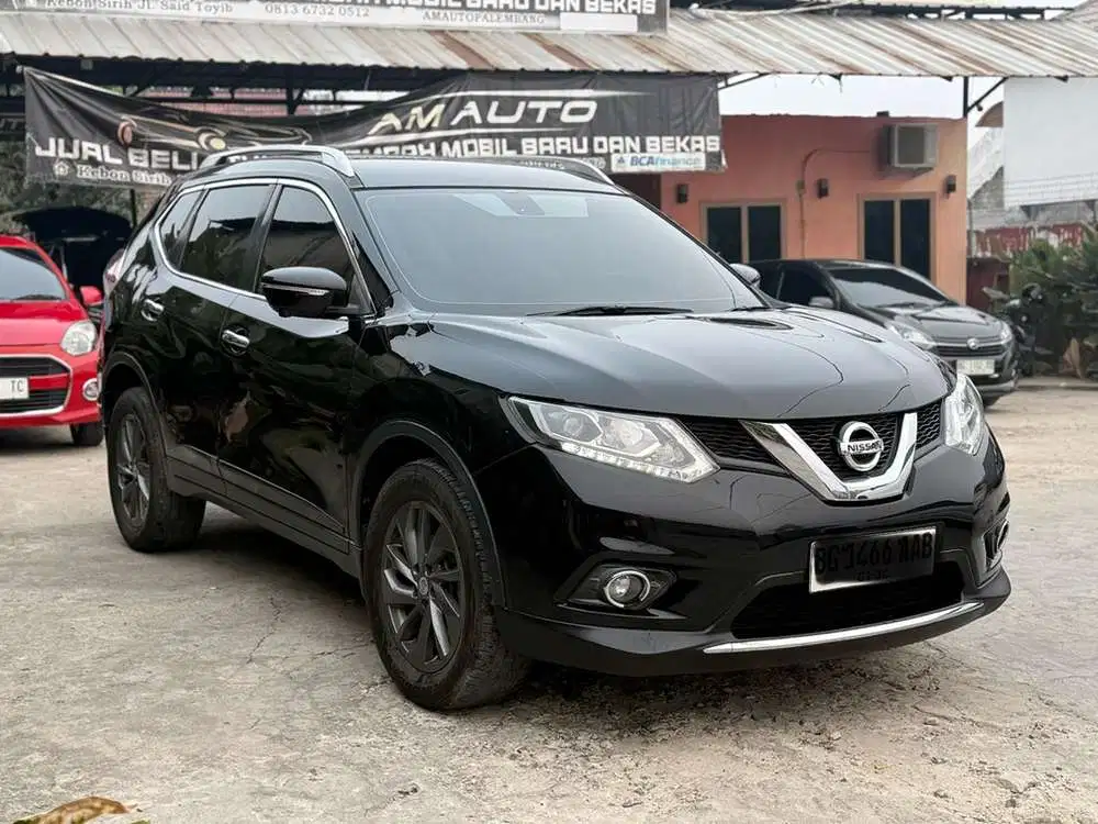 Nissan X-Trail 2014 Bensin Matic 3 baris powerbackdoor km 60rb