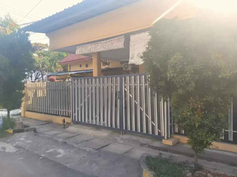 Jual Rumah Pojok di Surabaya Perak Barat Ikan Sepat