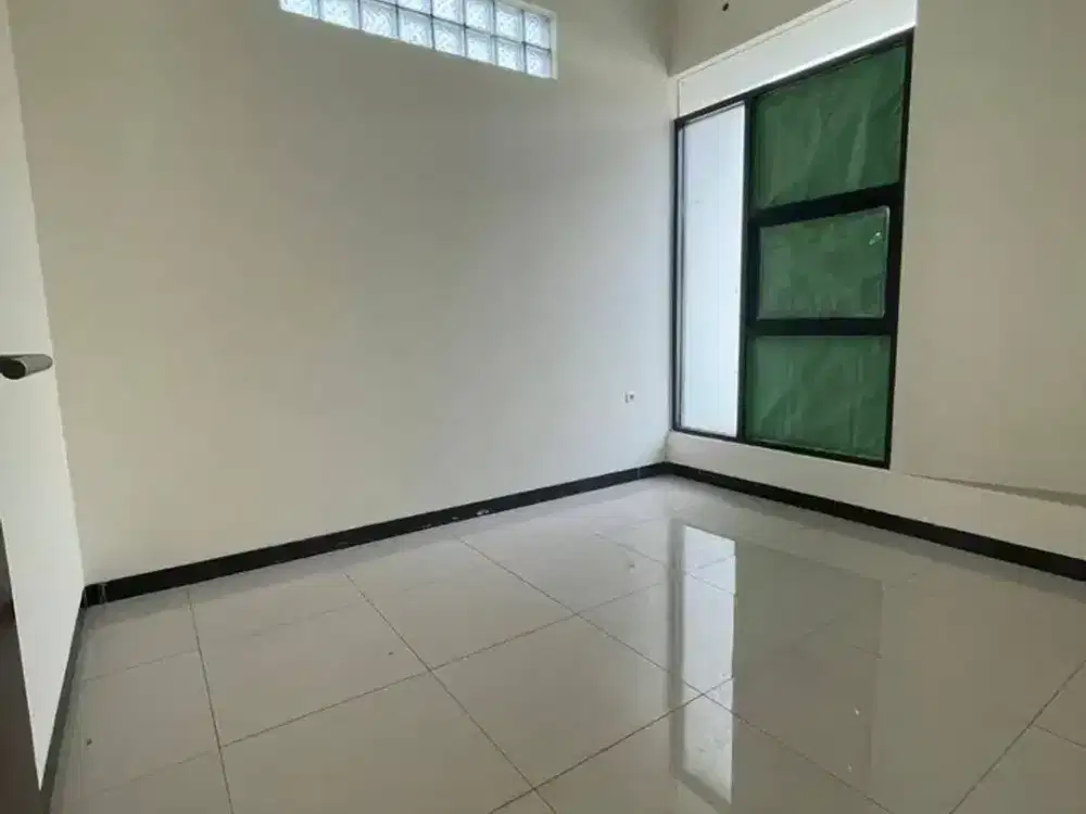 Dijual Rumah Siap Huni di Taman Kopo Indah (TKI) V