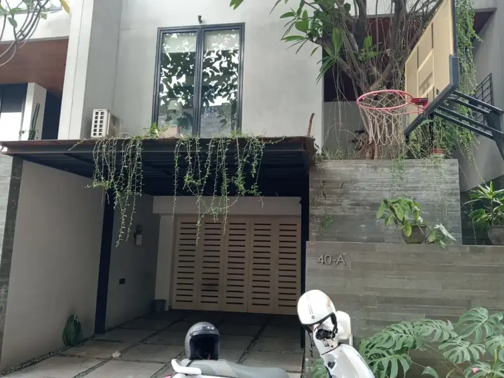 Di Jual Lelang Rumah 3 Lantai di Jalan Bangka Kelurahan Pela Mampang, Kecamatan Mampang Prapatan, Kota Jakarta Selatan