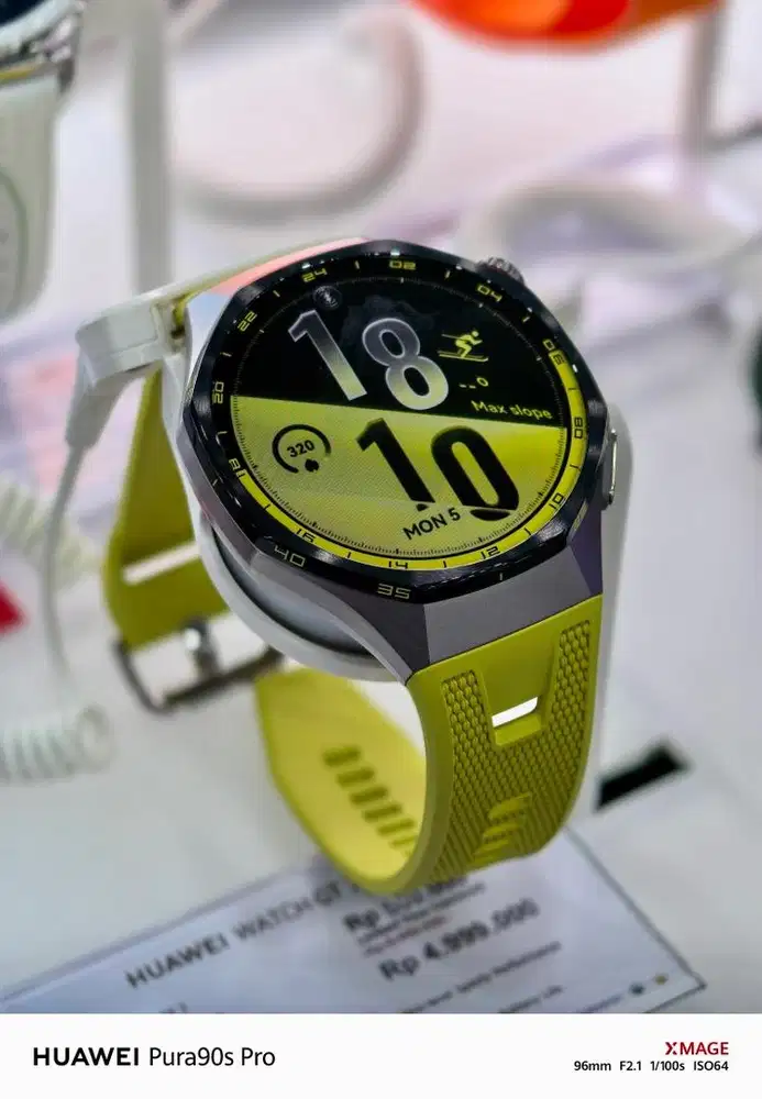 Huawei Watch GT 7 Pro Yellow