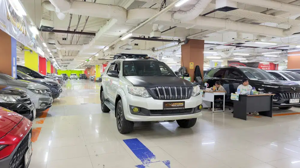 Toyota Fortuner G 2012