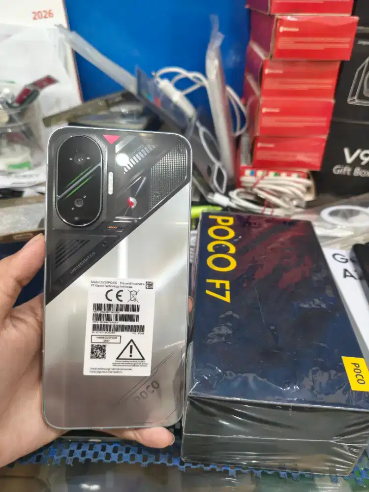 Poco F7 12/512gb silver