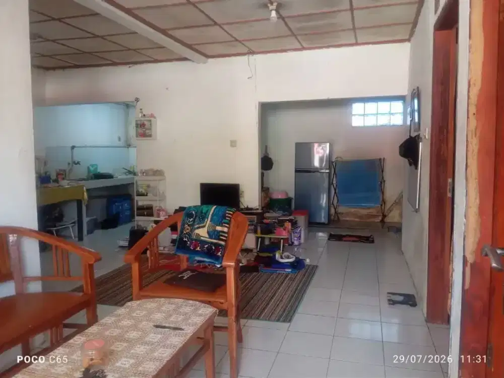 Di Jual Rumah Lama  Perlu Dibenahi Saja Dekat Ke Borma Margahayu Raya