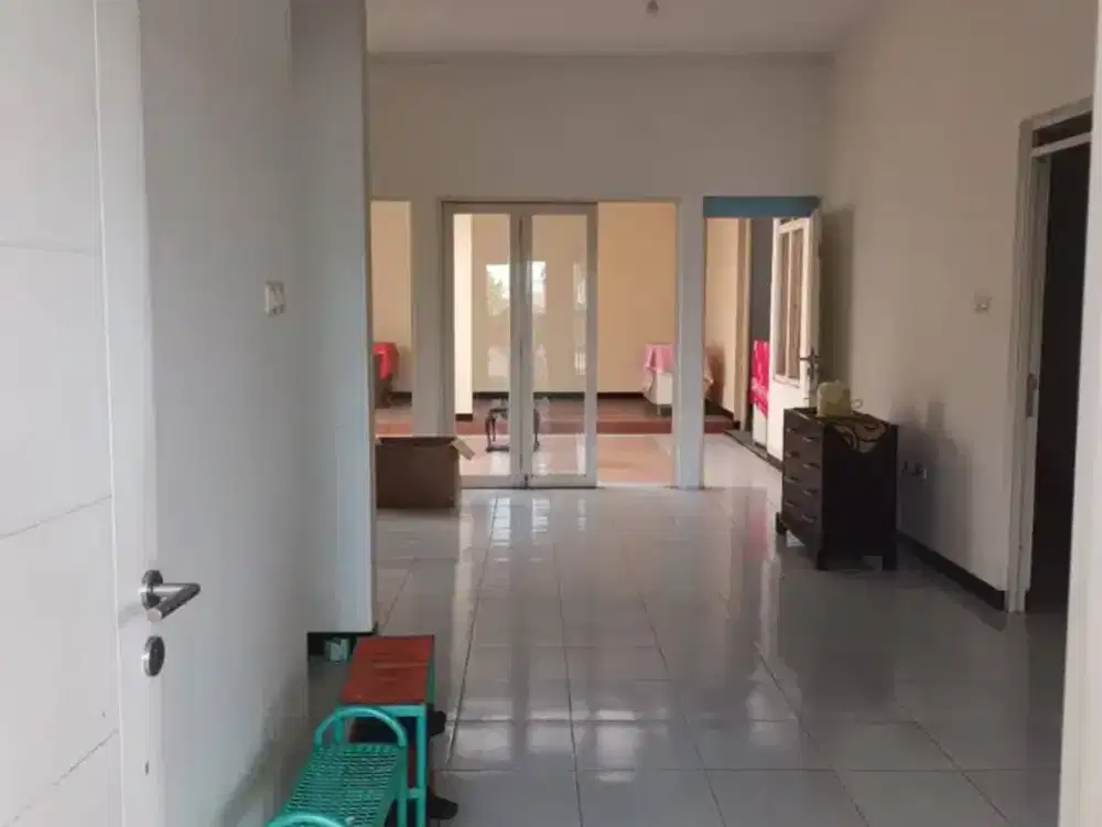 Dijual Rumah Siap Huni di Taman Holis Indah 2