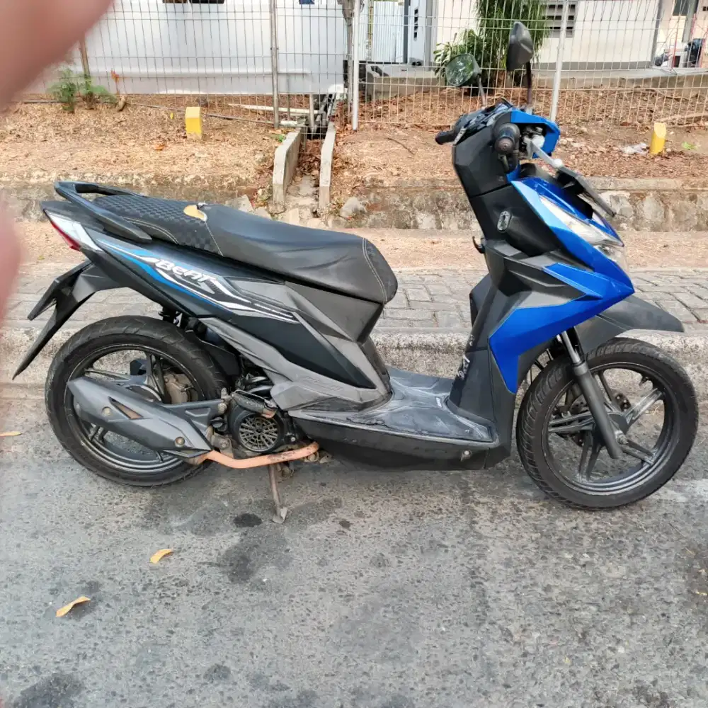 Di jual Honda beat CBS ISS ECO 2019 warna biru hitam